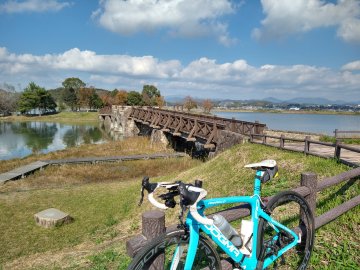 皿池　めがね橋