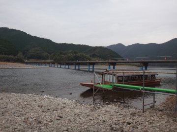 佐田沈下橋